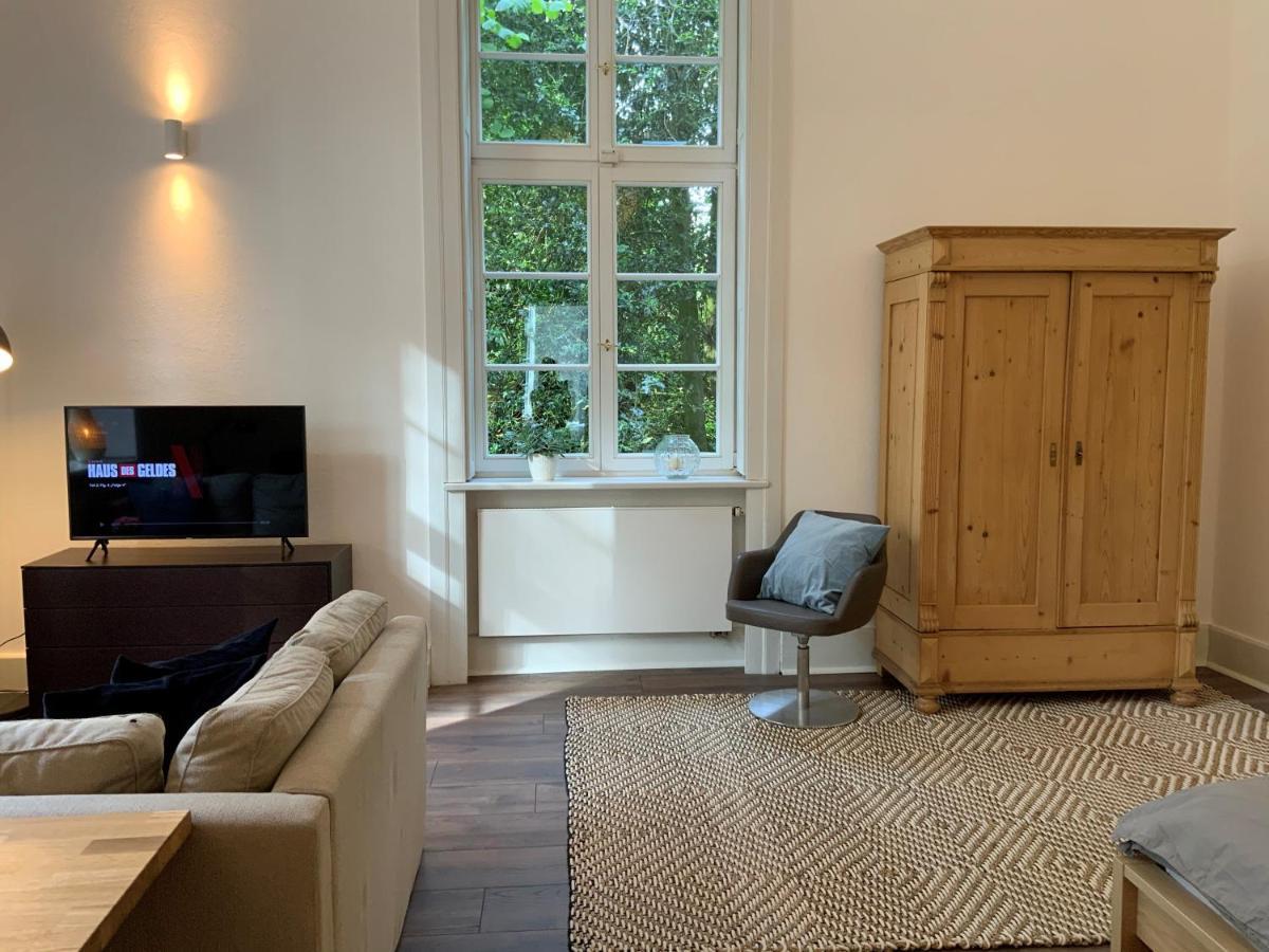 Das Ministerhaus - 1-2 Zimmer In Historischer Villa Bergkamen Exteriör bild